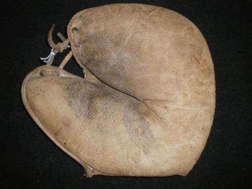 A.J. Reach Basemitt Front 5